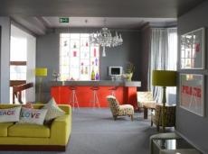 The Big Sleep Hotel, ���� ��������