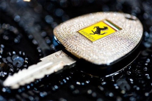 ��� Ferrari ������� ������������� �����