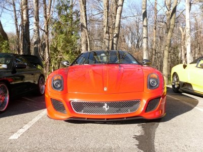 Топ-10 самых быстрых автомобилей современности Топ-10 самых быстрых автомобилей современности