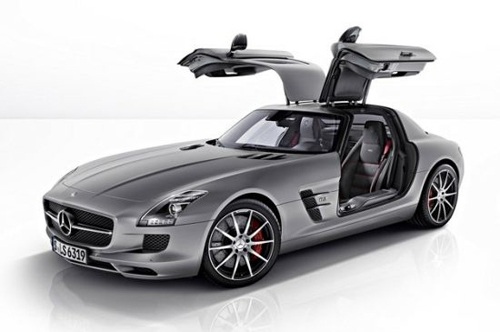 Mercedes-Benz ���������� ����� ������ ��������