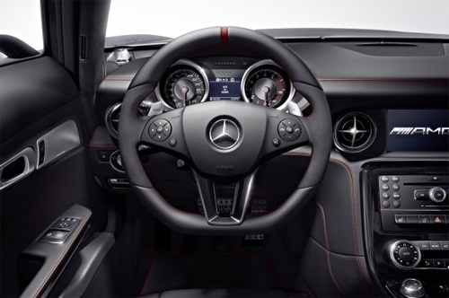 Mercedes-Benz ���������� ����� ������ ��������