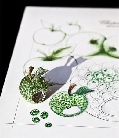 Запретный плод: Chopard создал драгоценное кольцо-яблоко Запретный плод: Chopard создал драгоценное кольцо-яблоко