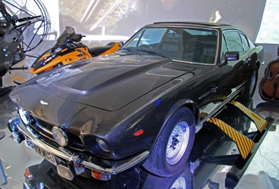 Aston Martin V8 Vantage Volante