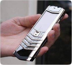 �������� ����� Vertu ������� ��������� �� $265 ���������